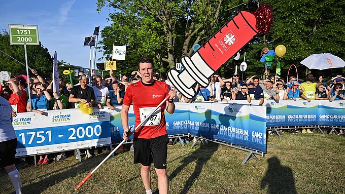 5 x 5 km TEAM-Staffel: Gewinner der kreativsten Übergabe © SCC EVENTS